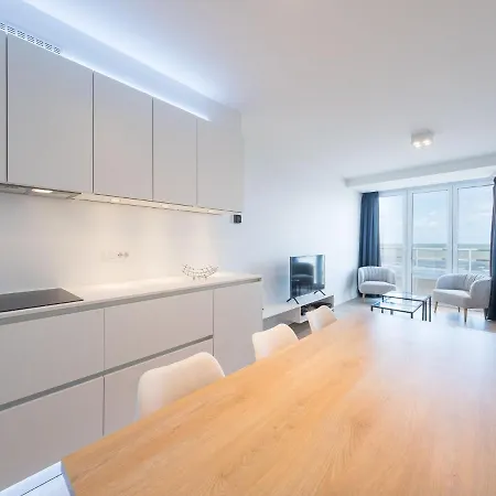 Modern On The Seafront Апартаменты Миделкерк