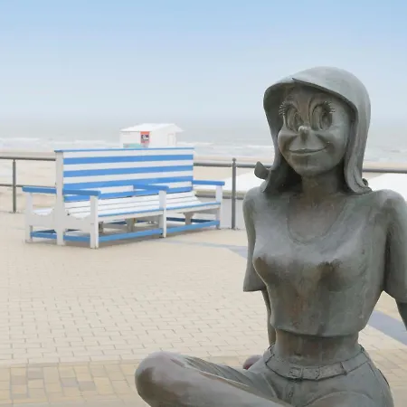 Апартаменты Modern On The Seafront *